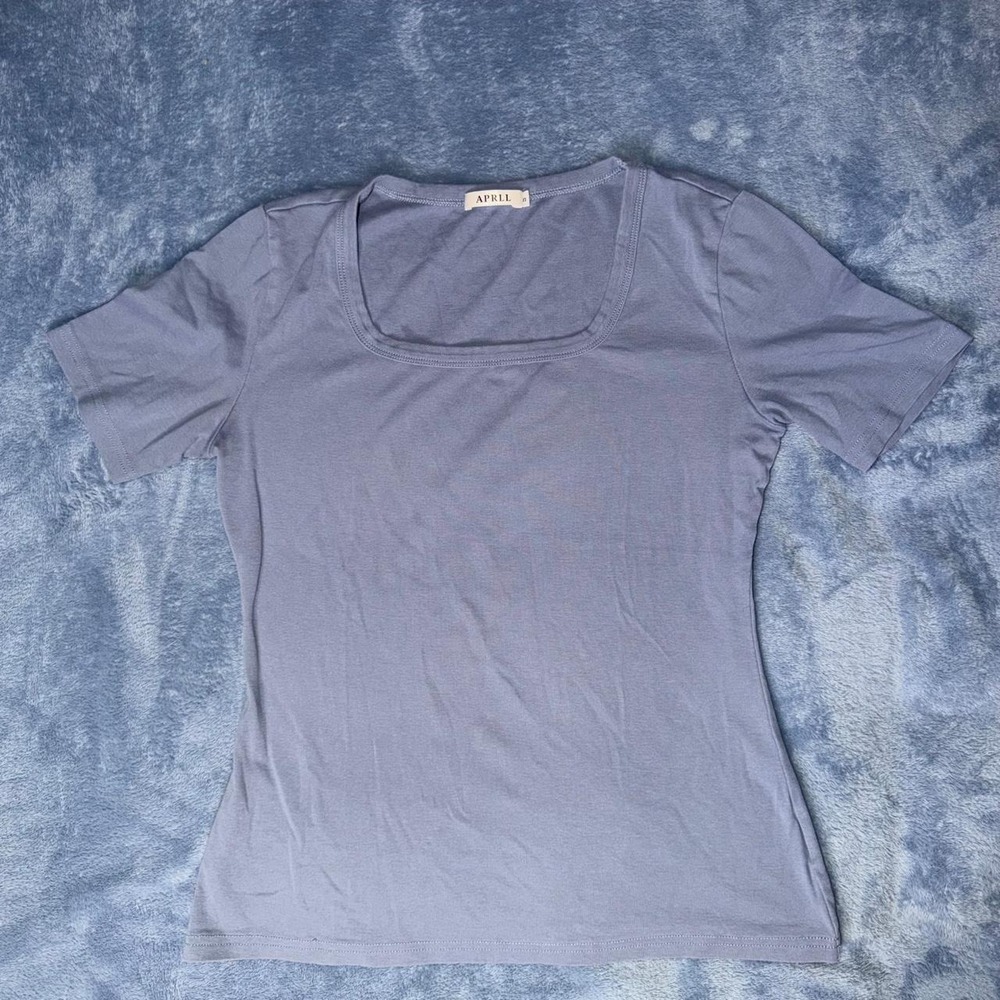 Aprrl Blue crop top women size s